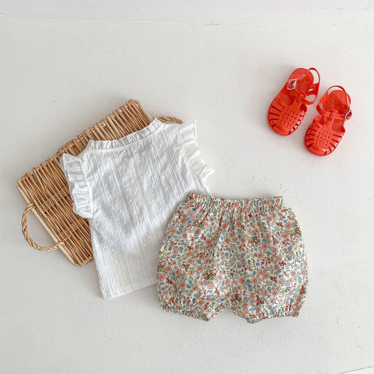 Summer Ins Infant Small Fresh Flying Sleeve Open Button Top + Small Floral Shorts Girl Baby 2-piece suit