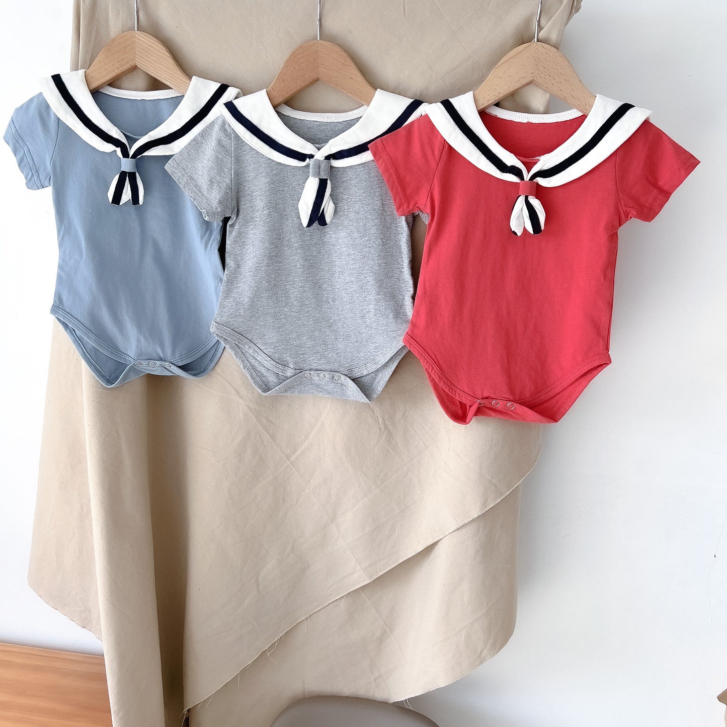 Baby wrapping clothes summer thin breathable jumpsuit baby short sleeved cotton triangle romper newborn full moon romper