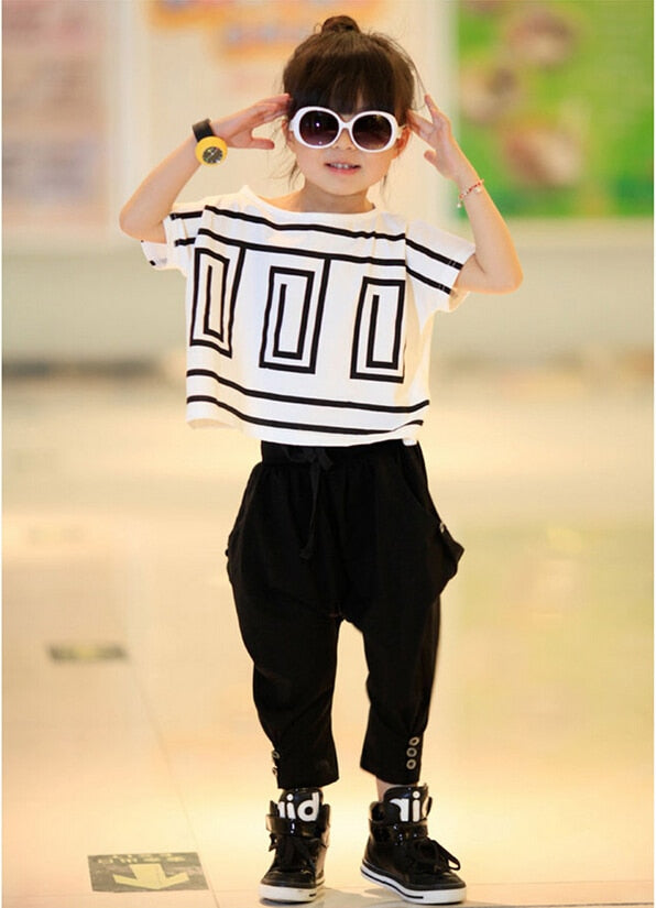 Kinderen Hiphop Kleding Sets Meisjes Sport Pak Zomer Vleermuis Mouw + Harembroek Kids Baby Meisje Kleding Past meisjes 2 stks/set