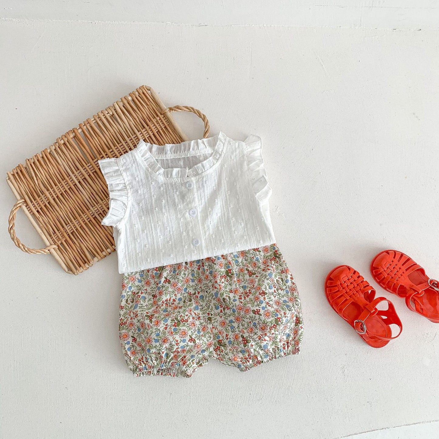 Summer Ins Infant Small Fresh Flying Sleeve Open Button Top + Small Floral Shorts Girl Baby 2-piece suit
